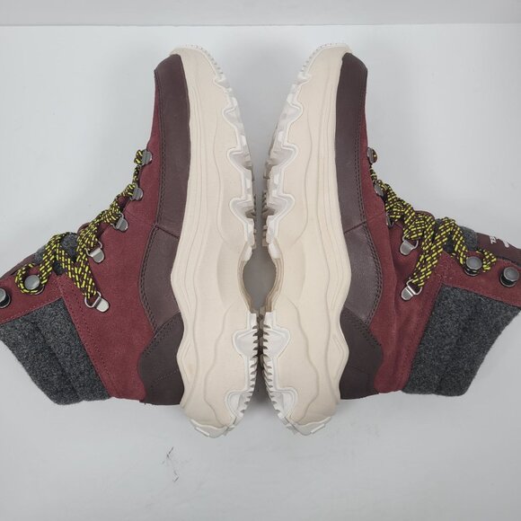 Sorel Kinetic Breakthru Conquest Women's Cinder Bloodstone Boots US Sz 9.5 NWOT - Picture 6 of 10